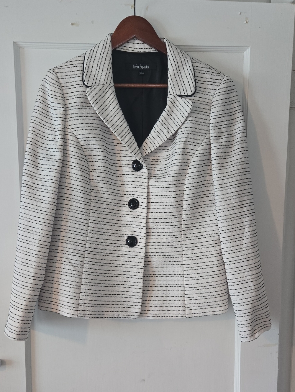 Le Suit White Blazer with Black Striped Texture
